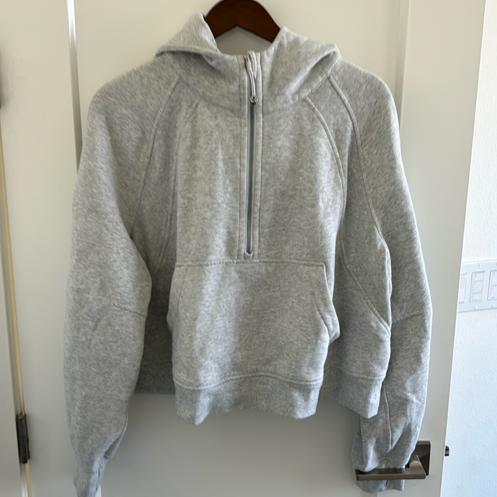 Set sweatshirt and sweatshirt pants